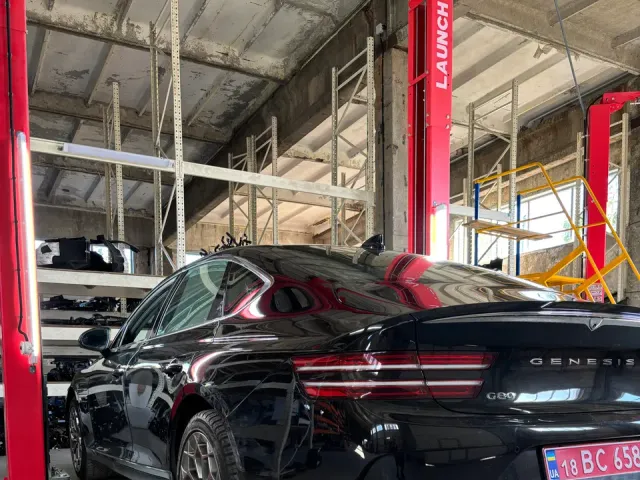 Genesis G80 - фото 3