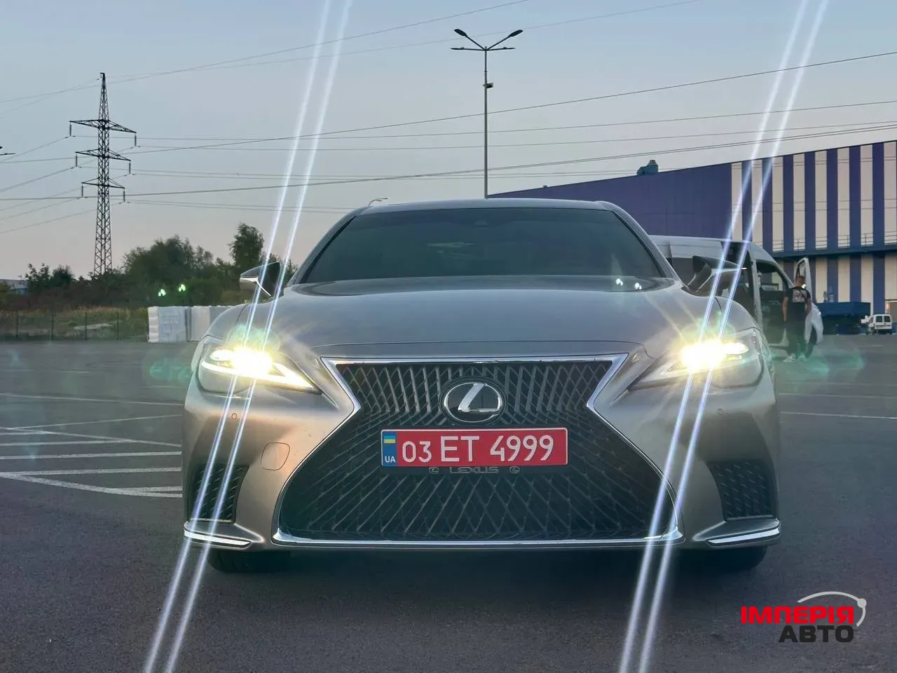 Lexus LS - фото 7