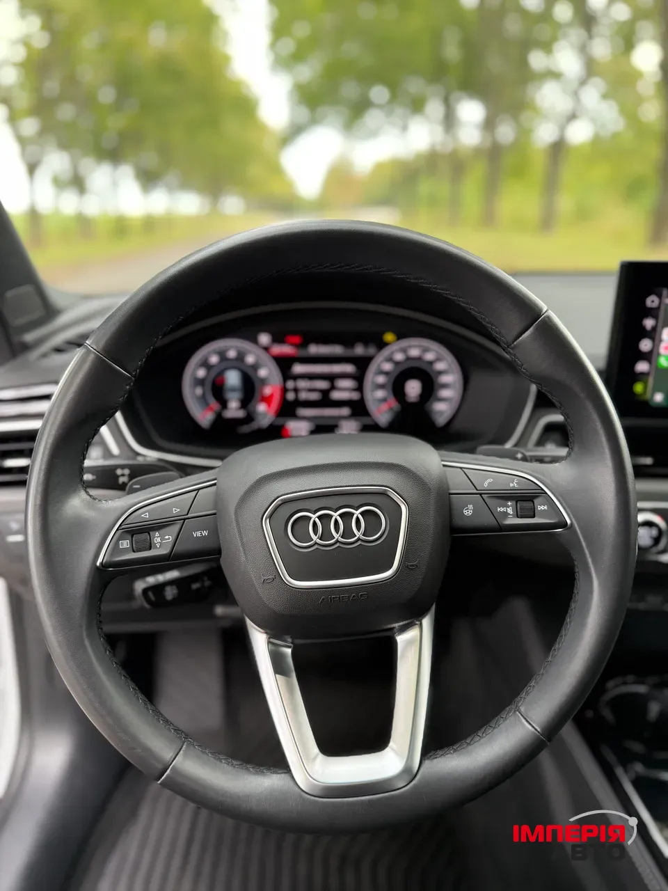 Audi A4 - фото 10