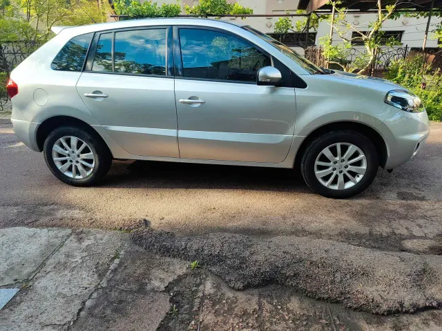 Renault Koleos - фото 1