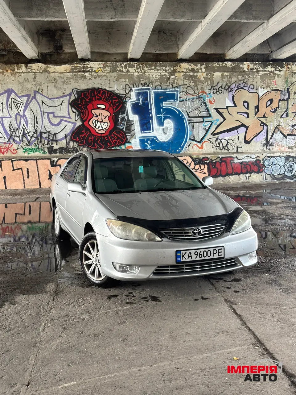 Toyota Camry - фото 2