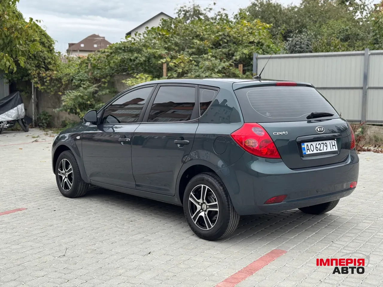 Kia Ceed - фото 8