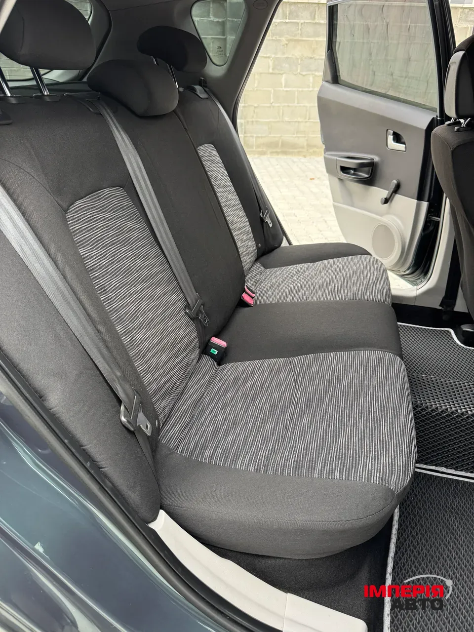 Kia Ceed - фото 24