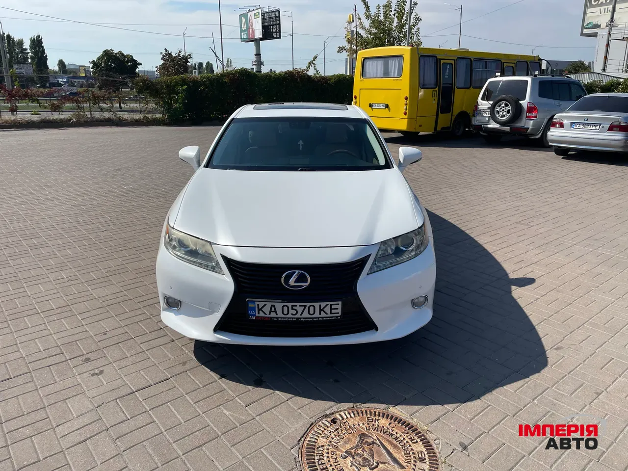 Lexus ES - фото 1