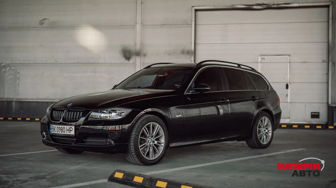 BMW 3 серії - фото 1