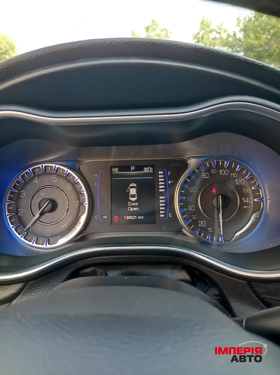 Chrysler 200 - фото 6