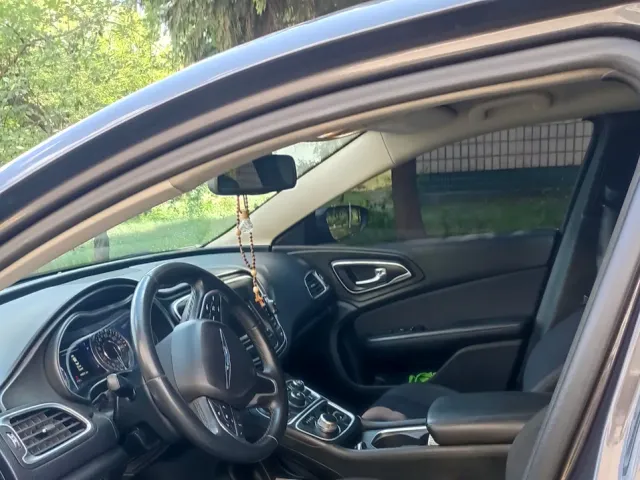 Chrysler 200 - фото 4