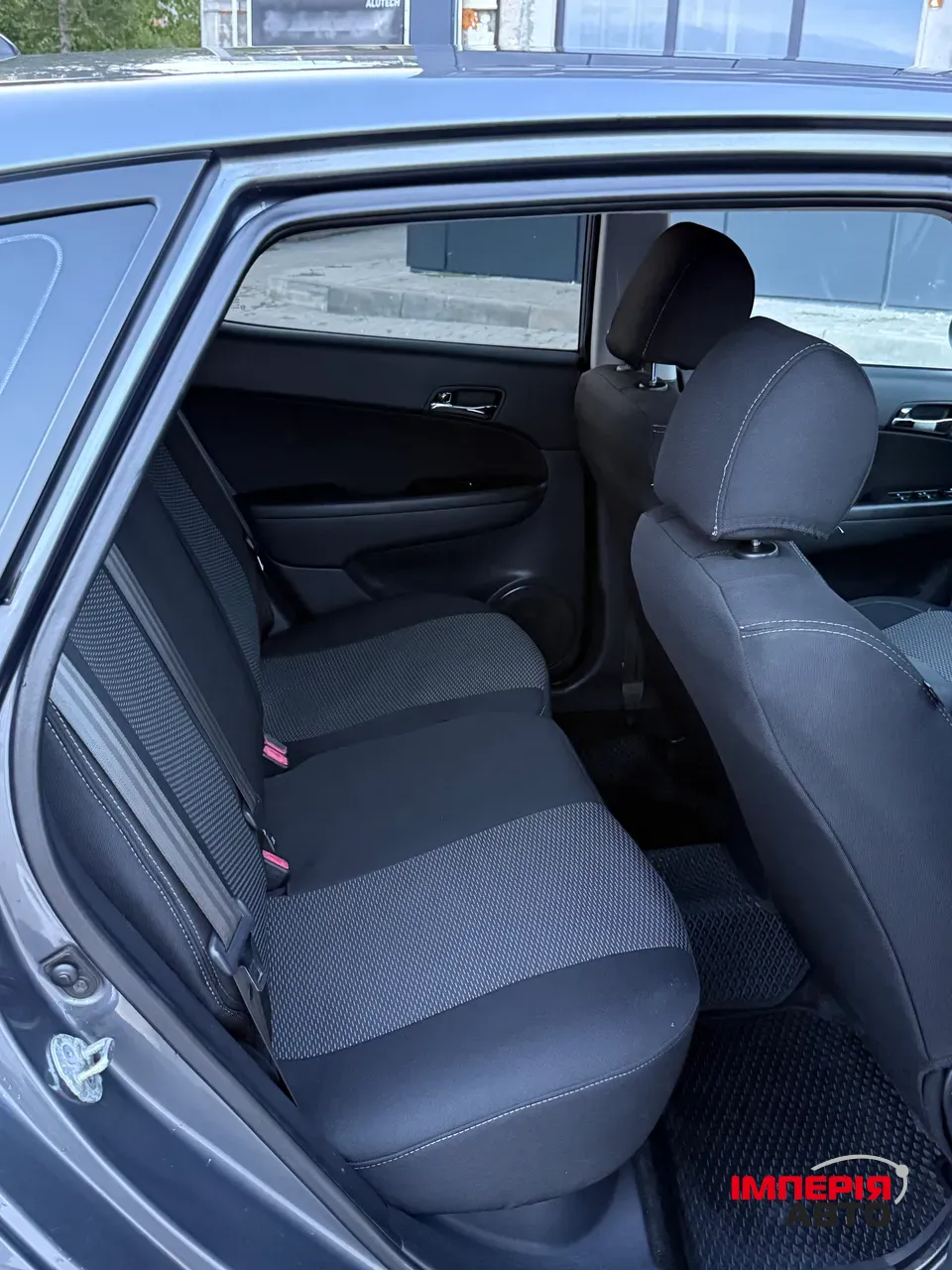 Hyundai i30 - фото 16