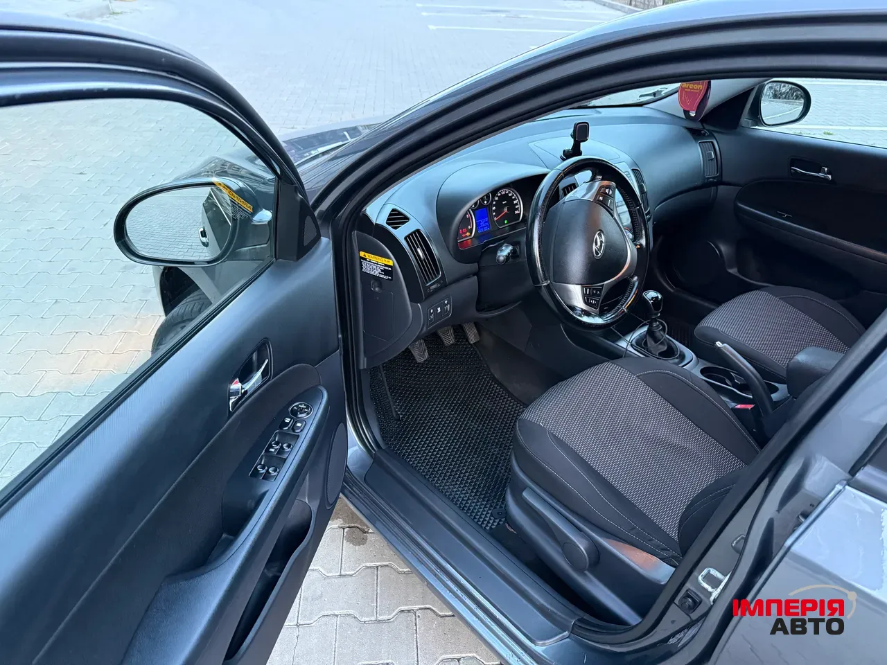 Hyundai i30 - фото 15