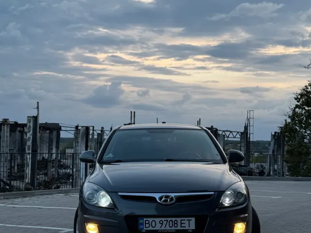 Hyundai i30 - фото 2