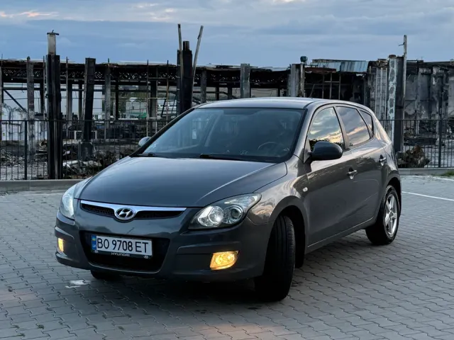 Hyundai i30 - фото 3