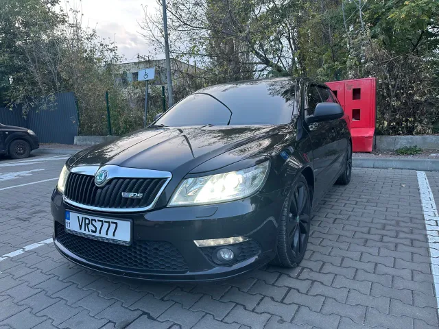 Skoda Octavia RS - фото 2