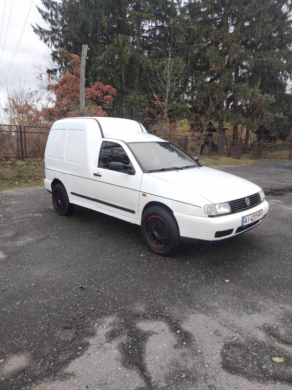 Volkswagen Caddy - фото 16