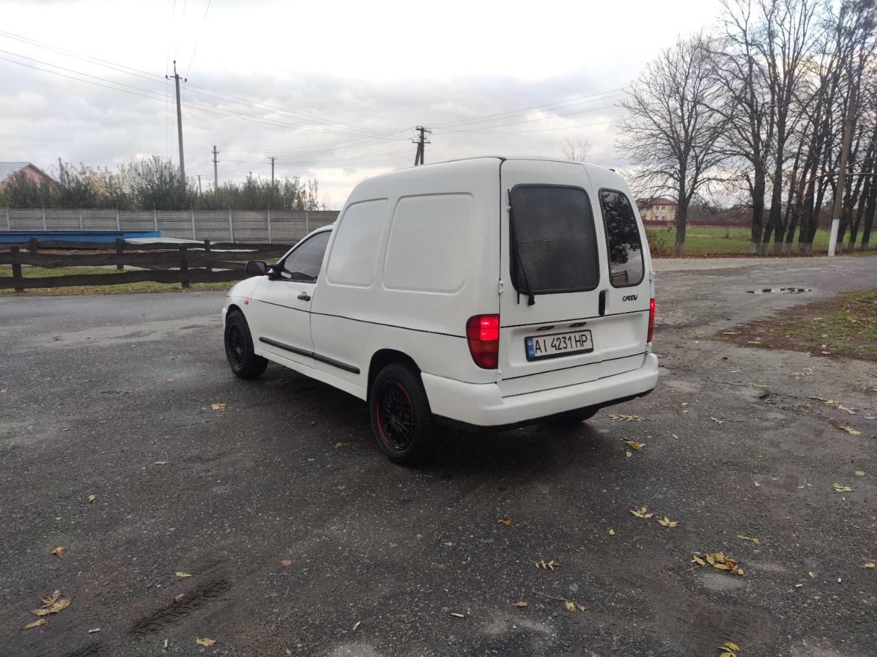 Volkswagen Caddy - фото 17