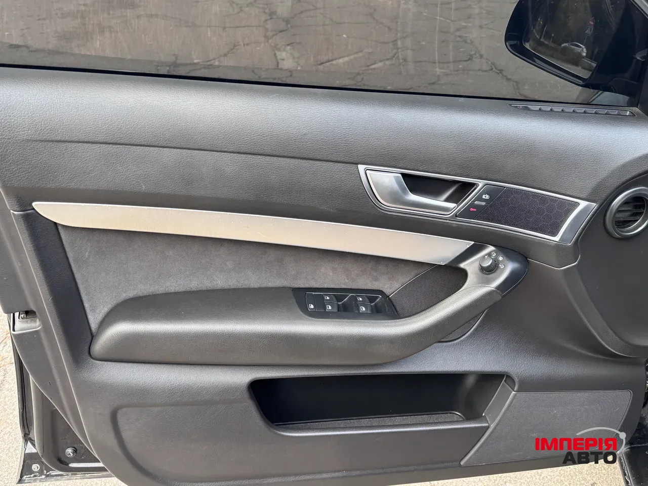 Audi A6 - фото 10