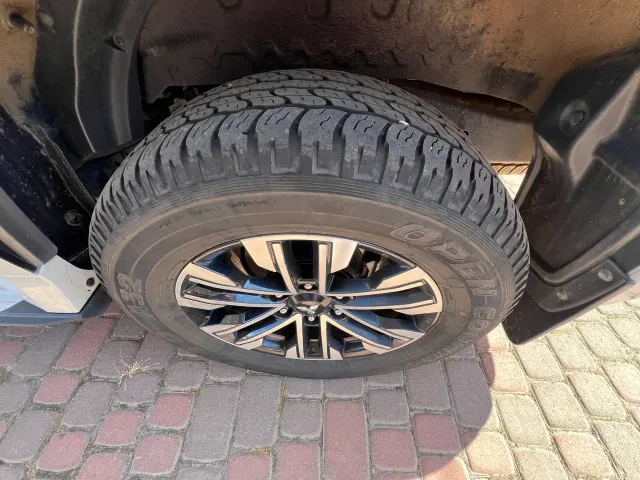 Mitsubishi Pajero Sport - фото 3