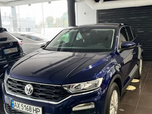 Volkswagen T-Roc - фото 4