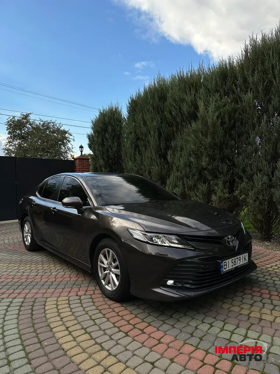 Toyota Camry - фото 3