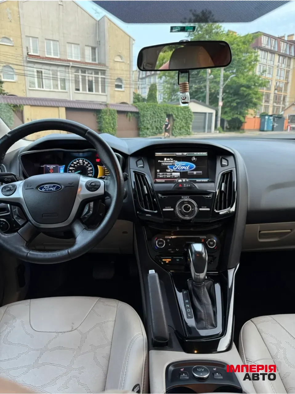 Ford Focus - фото 9