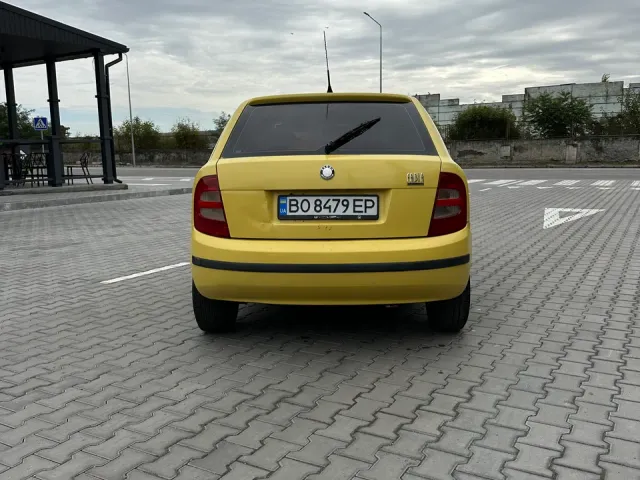 Skoda Fabia - фото 4
