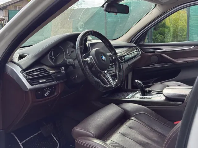 BMW X5 - фото 5