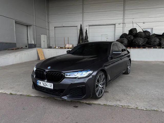 BMW 5 серії - фото 1