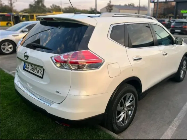 Nissan Rogue - фото 4
