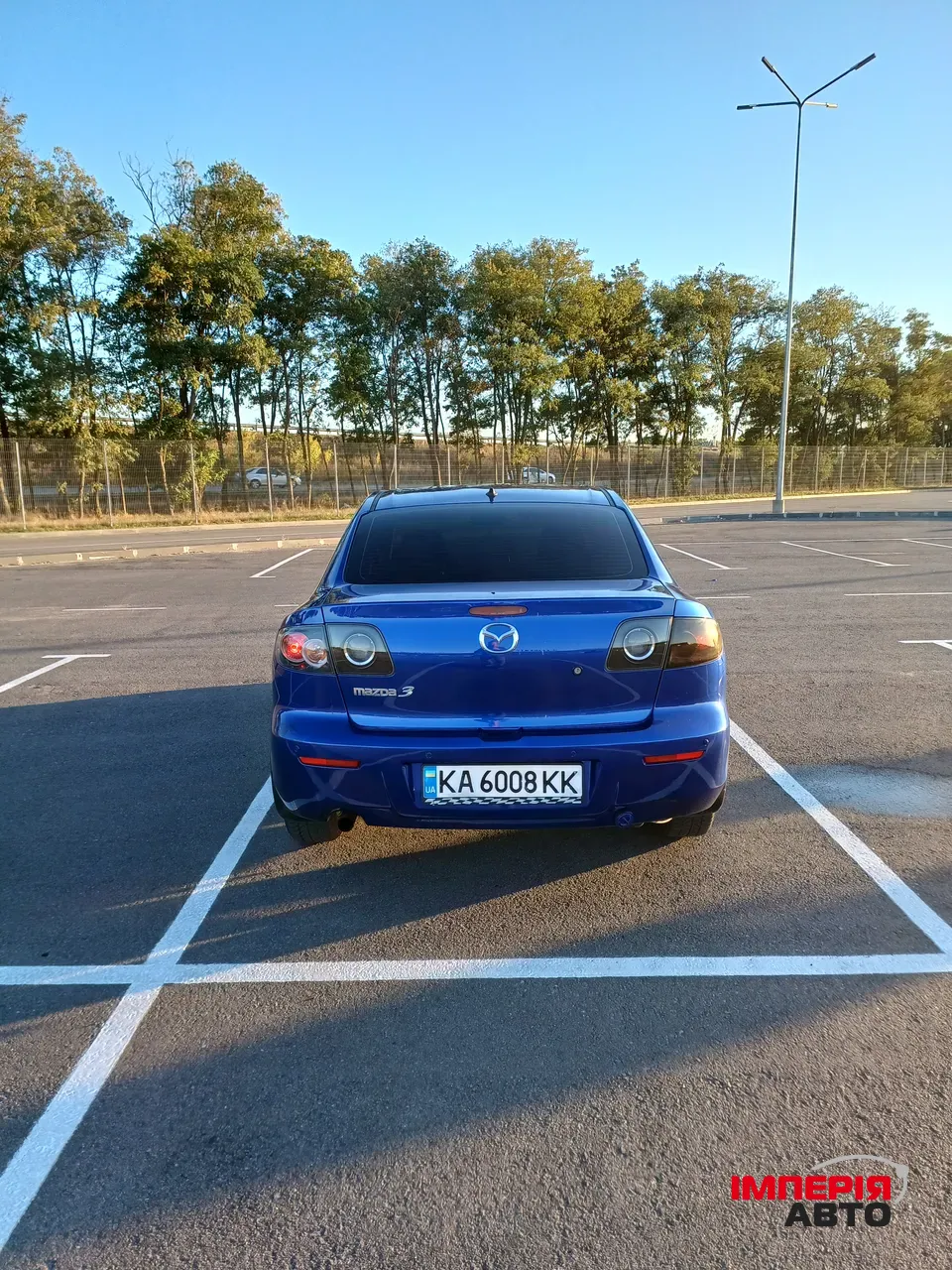 Mazda 3 - фото 5