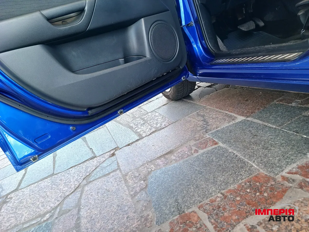 Mazda 3 - фото 11