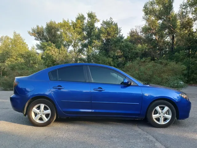Mazda 3 - фото 1