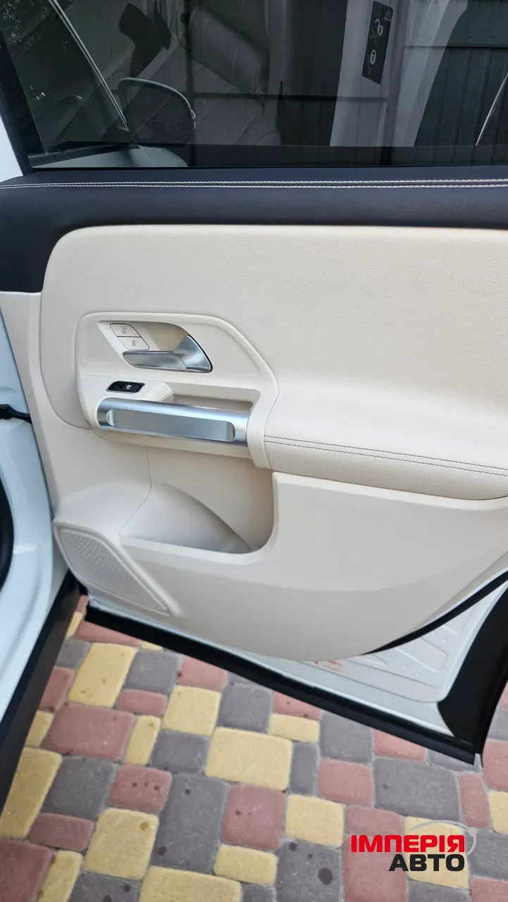 Mercedes-Benz GLB - фото 27