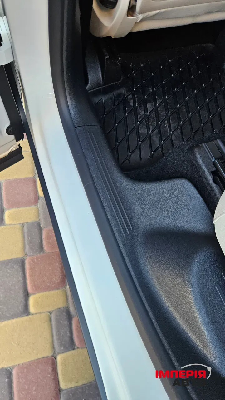 Mercedes-Benz GLB - фото 21