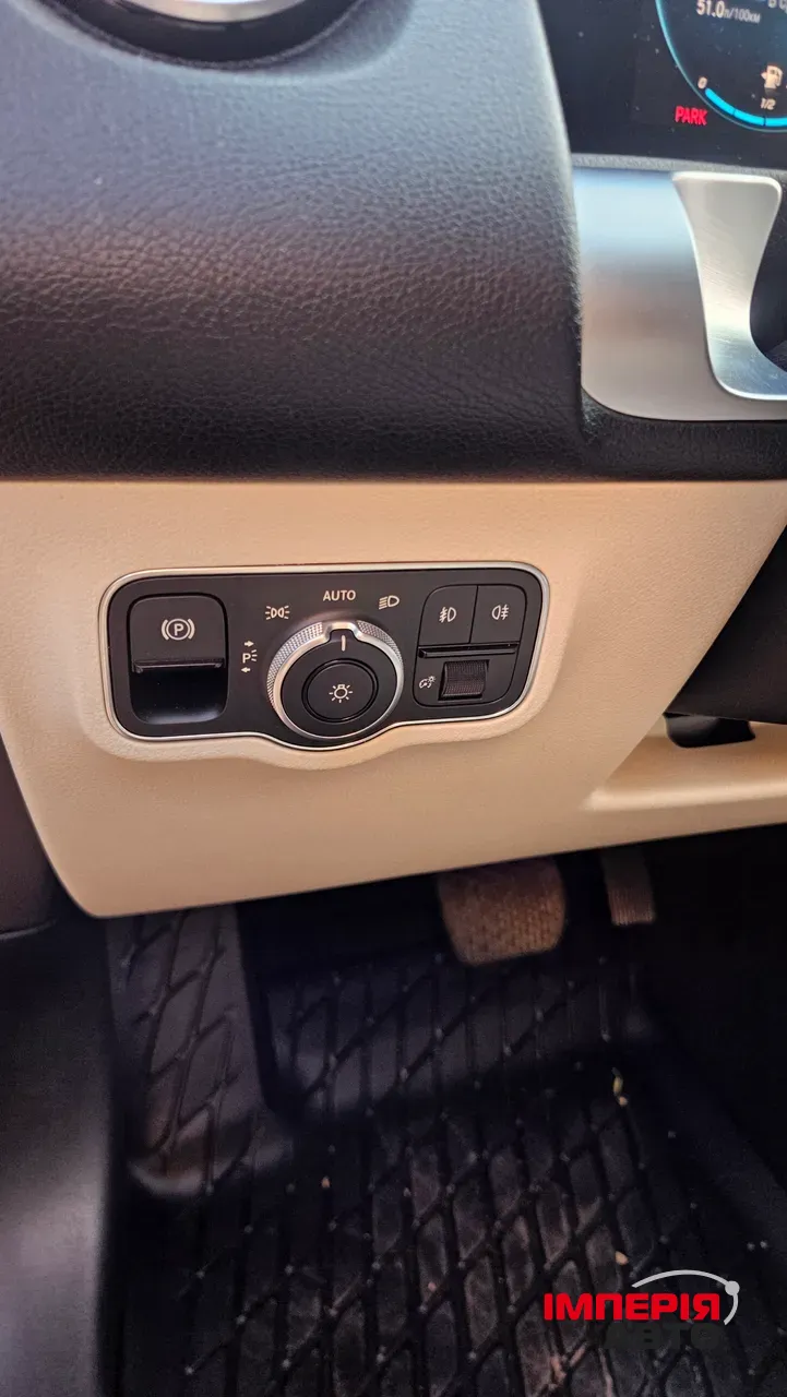 Mercedes-Benz GLB - фото 37