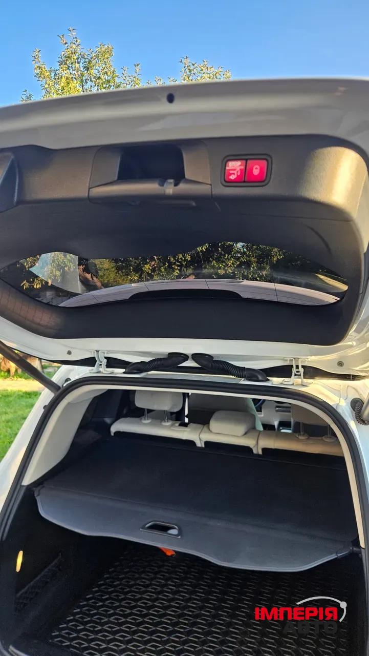 Mercedes-Benz GLB - фото 55