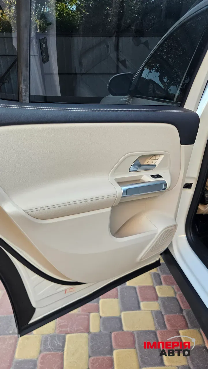 Mercedes-Benz GLB - фото 20