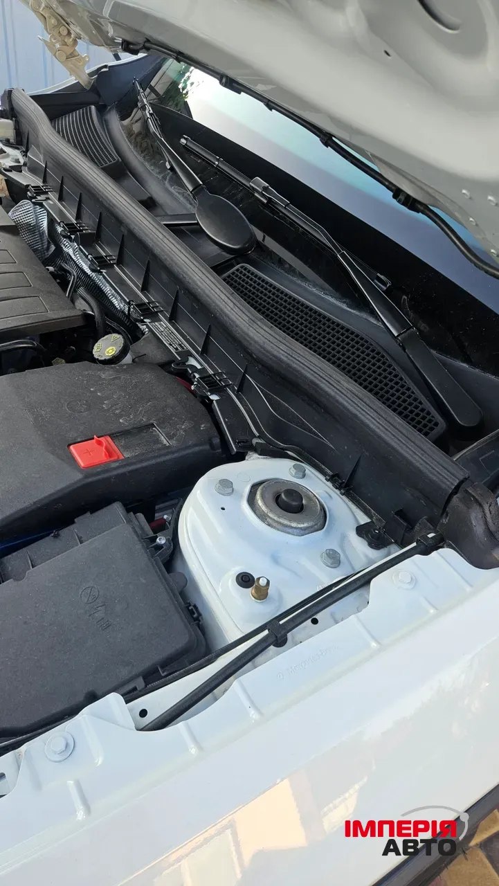 Mercedes-Benz GLB - фото 50