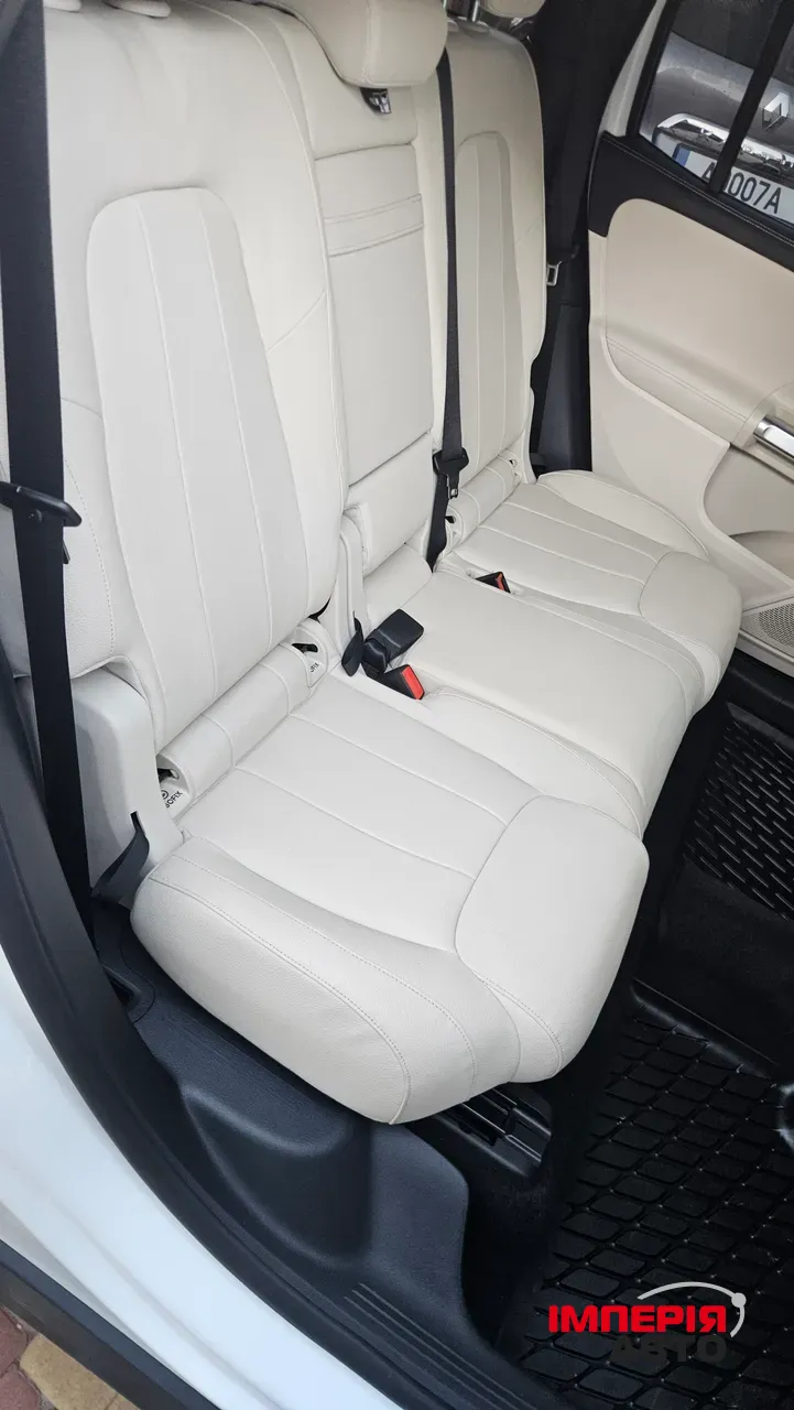 Mercedes-Benz GLB - фото 30