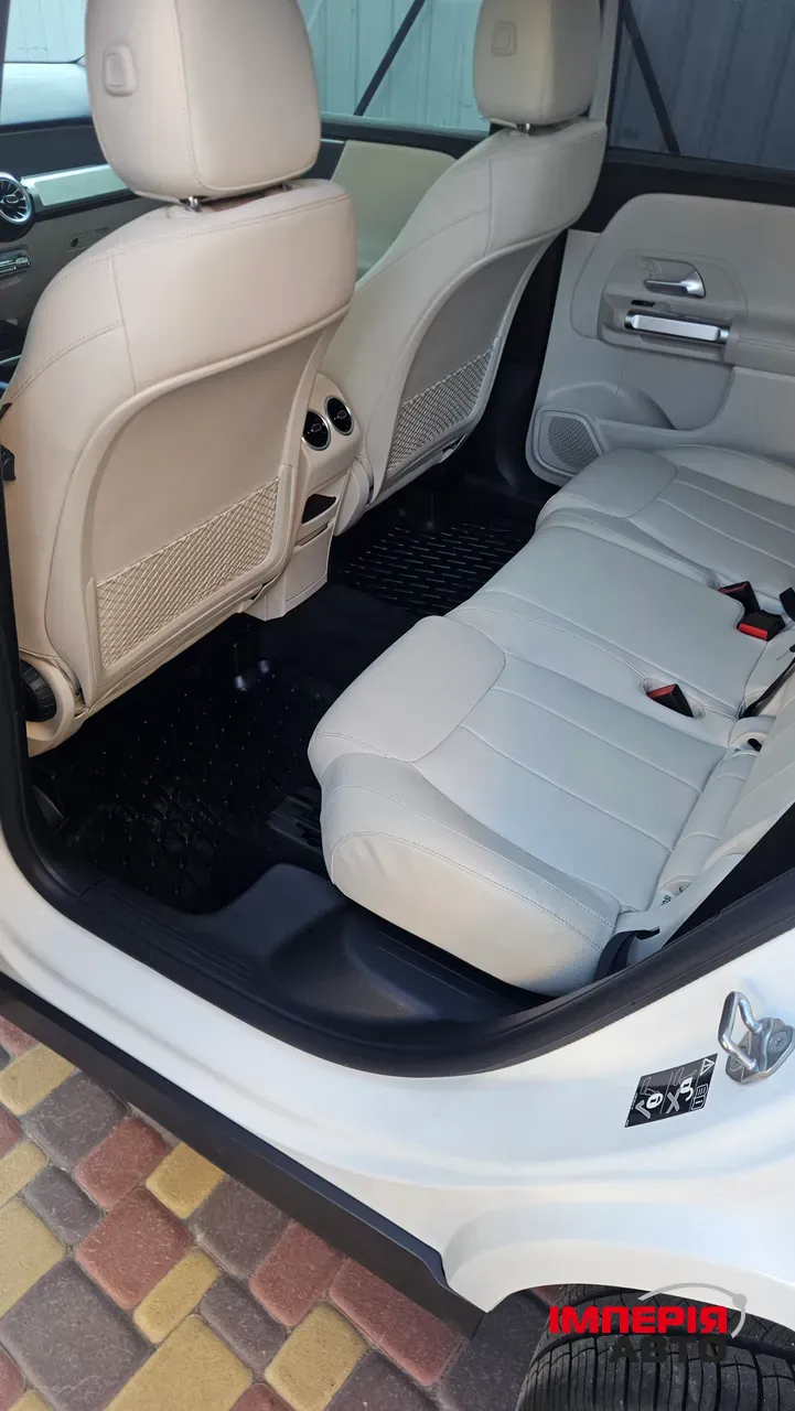 Mercedes-Benz GLB - фото 16