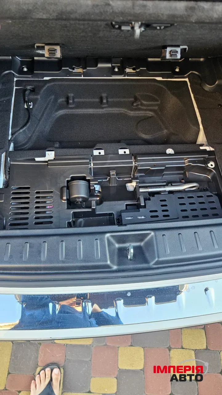 Mercedes-Benz GLB - фото 17