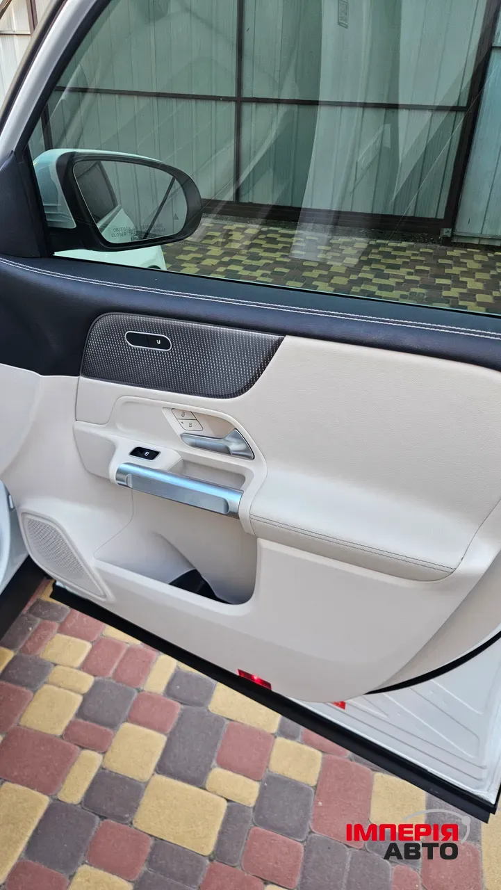 Mercedes-Benz GLB - фото 31