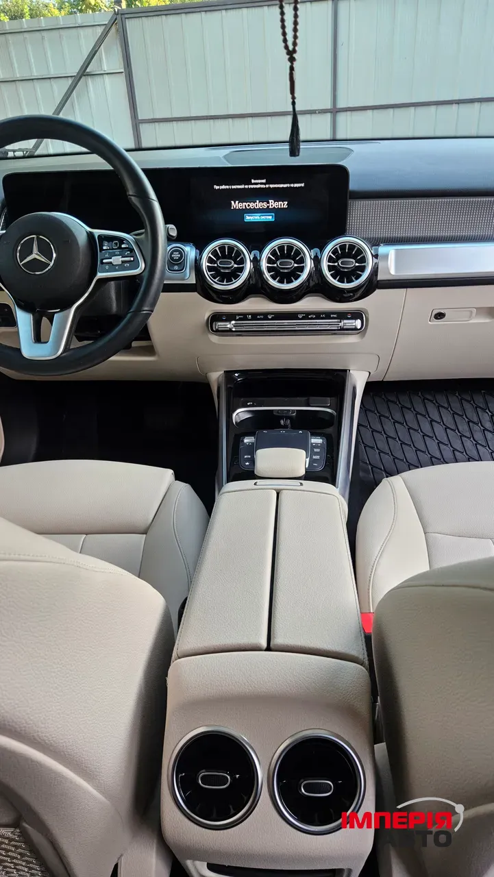 Mercedes-Benz GLB - фото 36