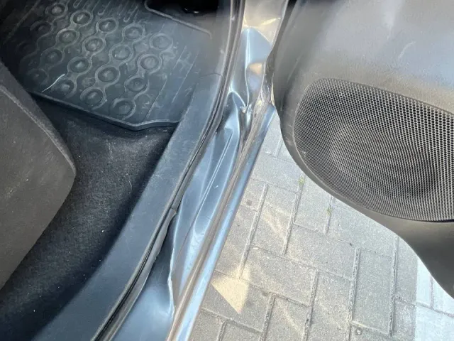 Nissan Leaf - фото 5