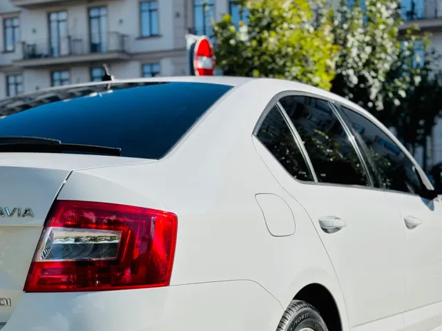 Skoda Octavia - фото 5