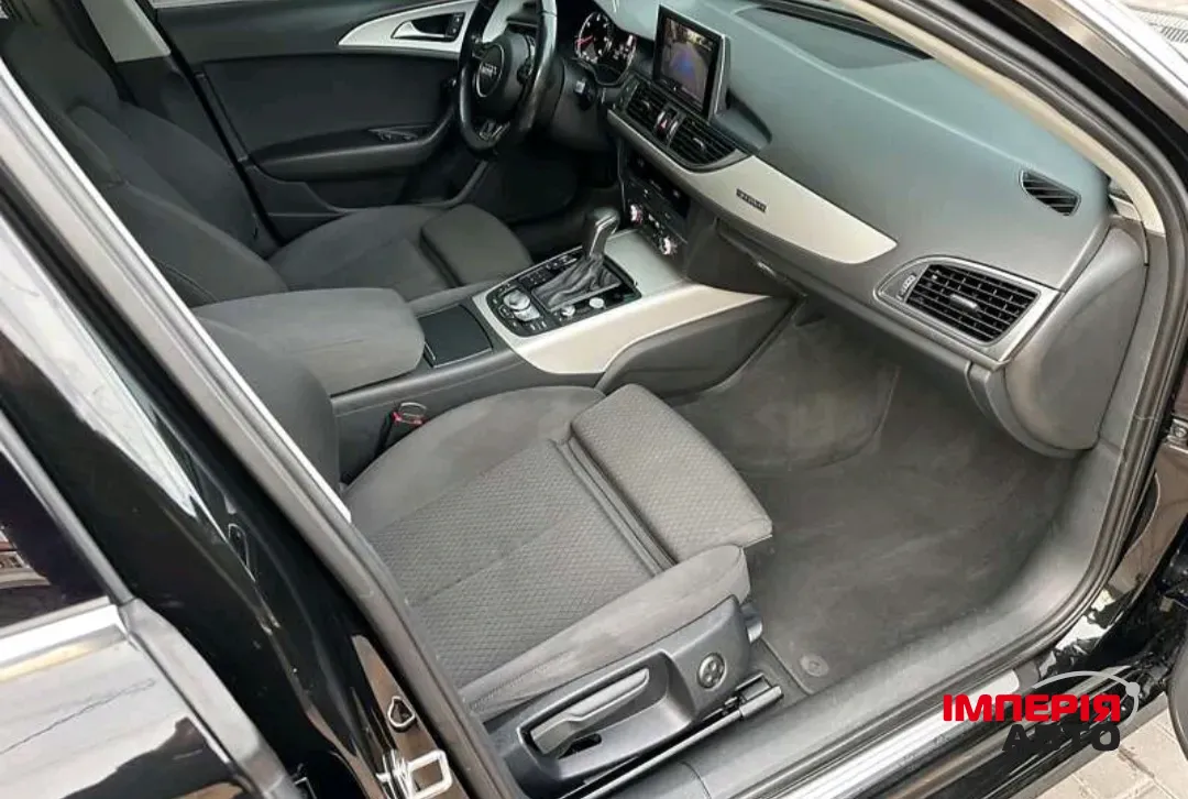 Audi A6 - фото 7