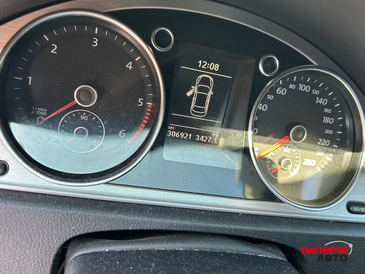 Volkswagen Passat CC - фото 12