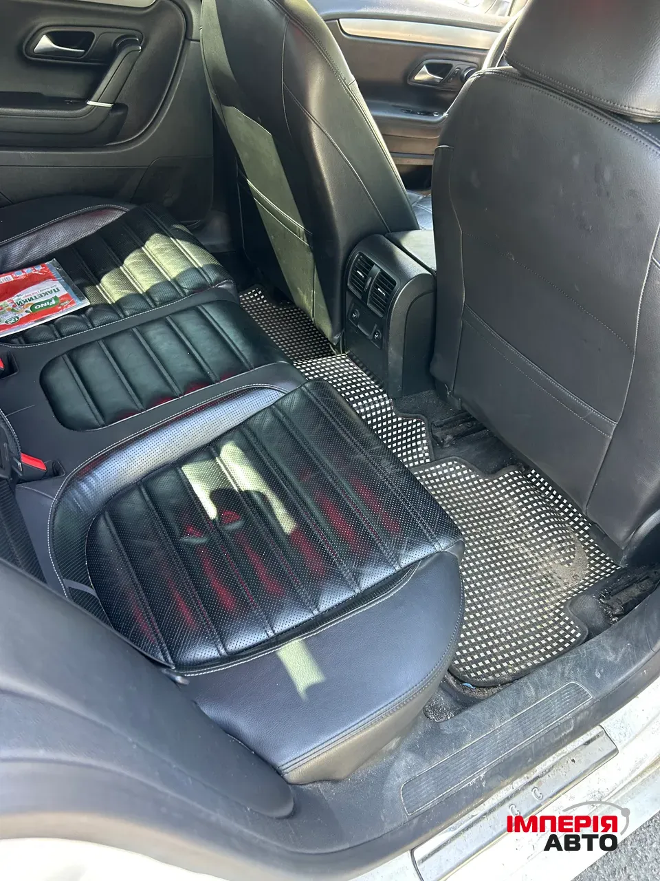 Volkswagen Passat CC - фото 10