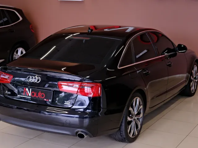 Audi A6 - фото 5