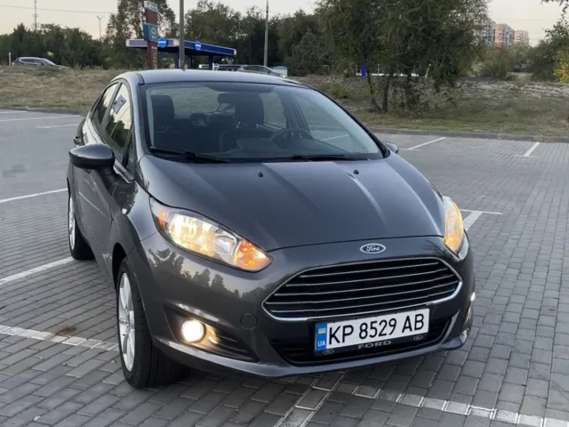 Ford Fiesta - фото 2