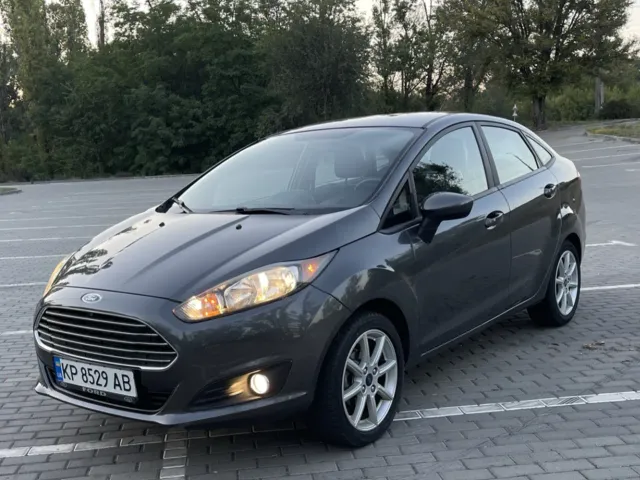 Ford Fiesta - фото 5