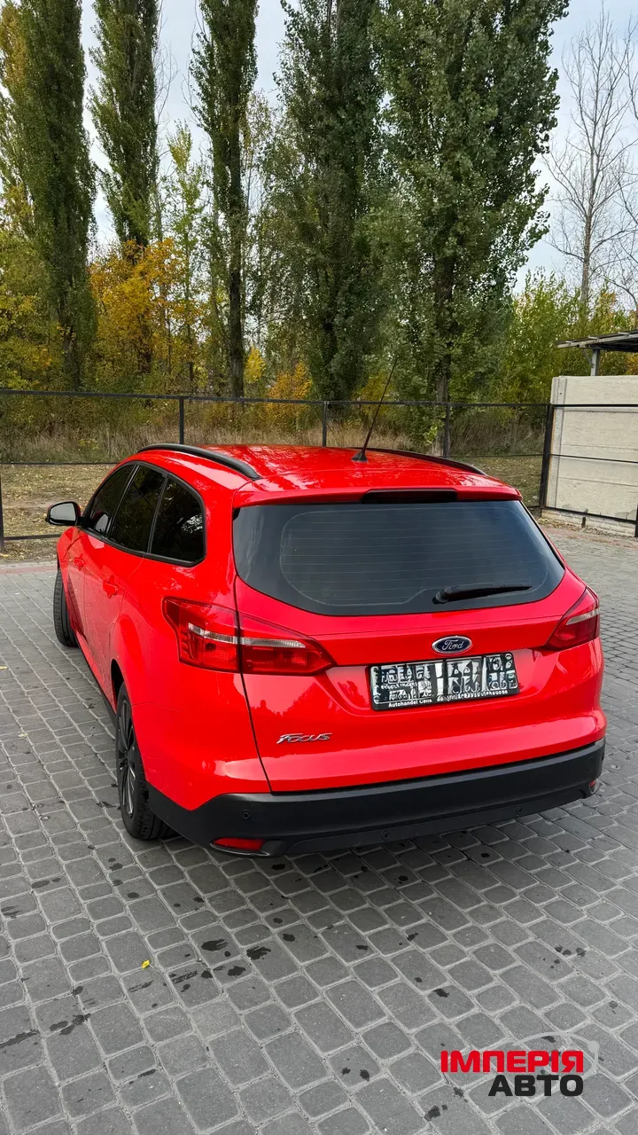 Ford Focus - фото 3